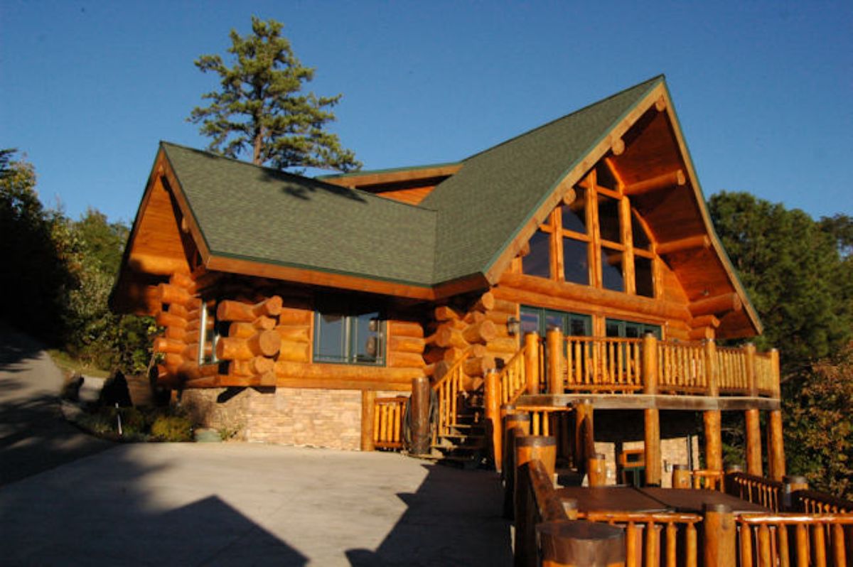 Log Cabins with beautiful stairway