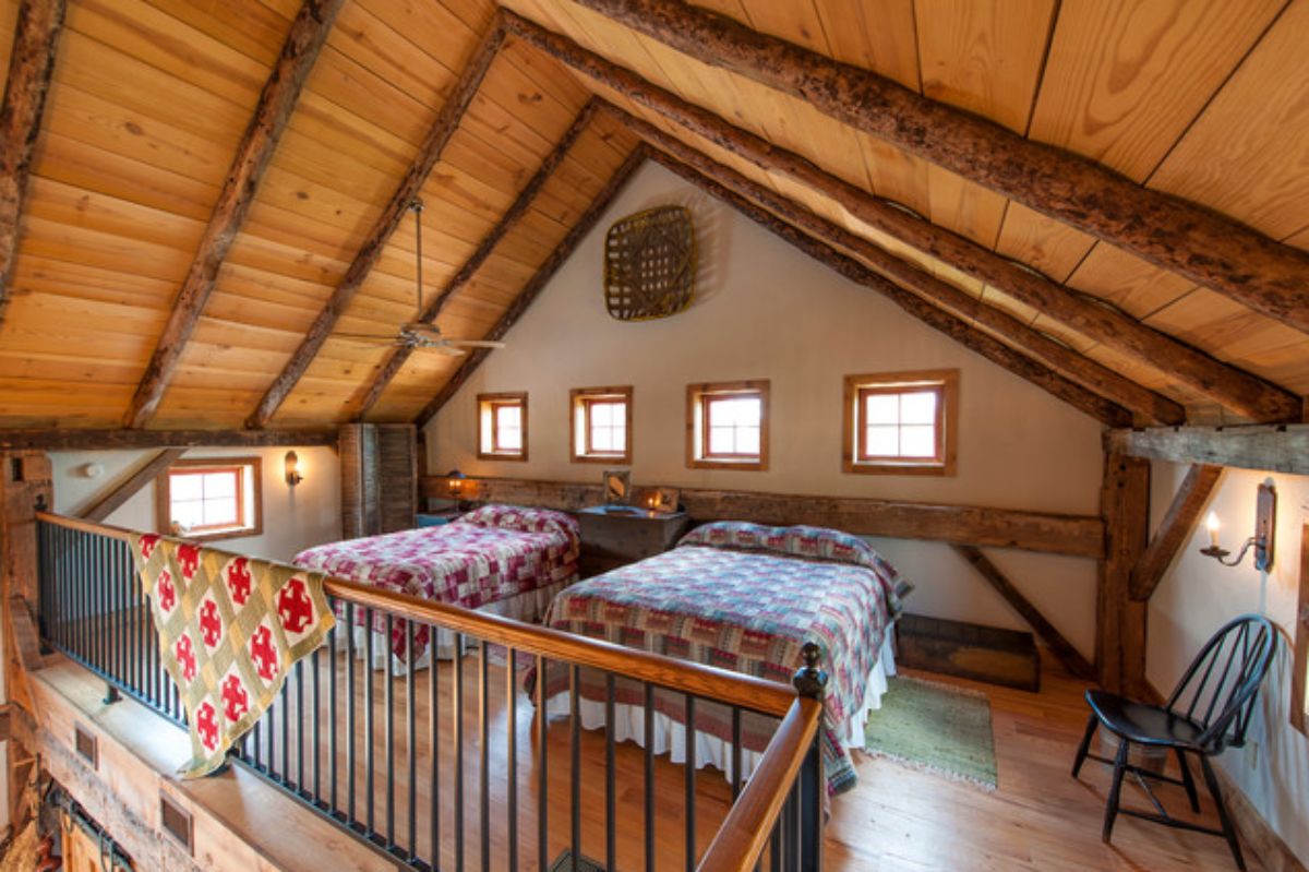Log cabin room