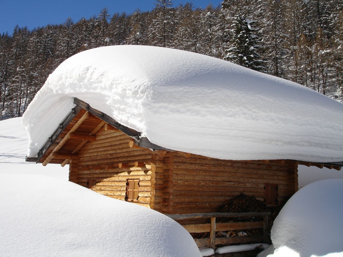 snow load on roof