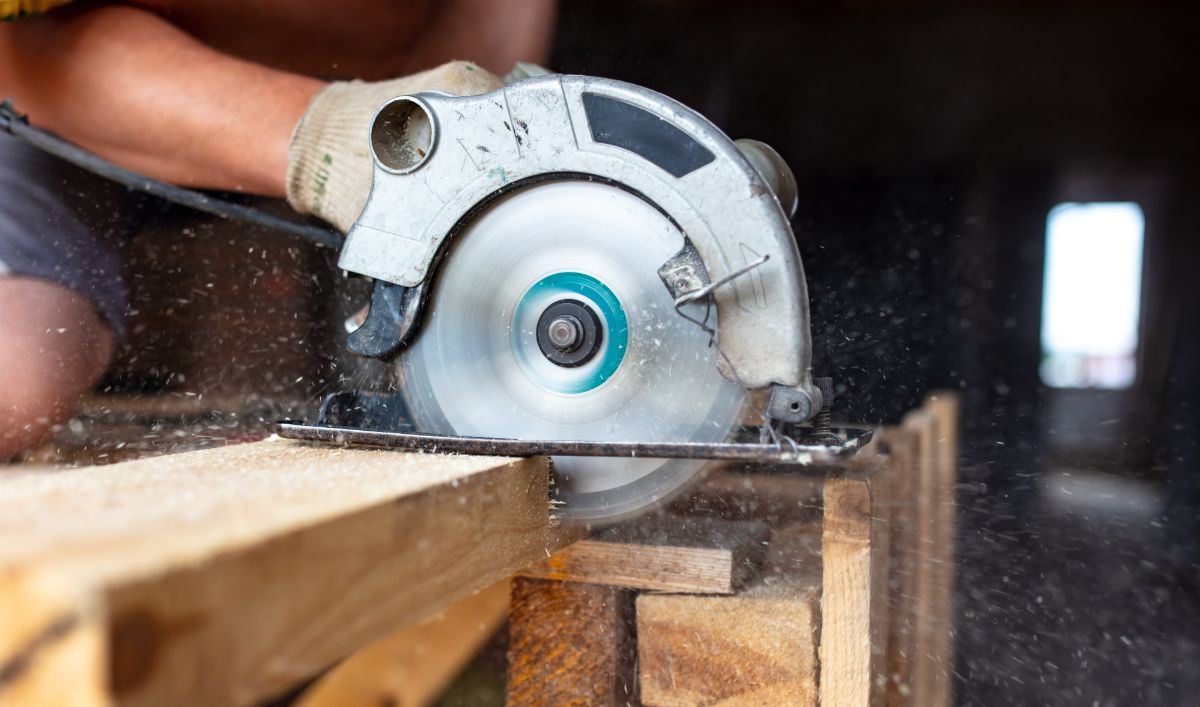 closeup of a circular saw being used