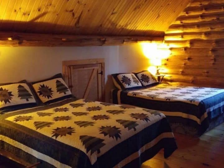 Walhalla Log Cabins are a Cozy Vacation Dream Come True