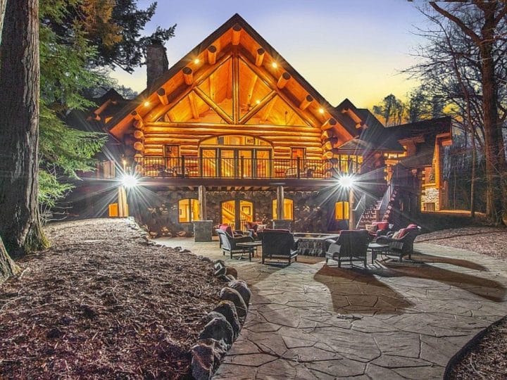 Timber Cove Retreat is a Luxury Log Home Perfect for Entertaining