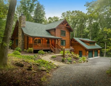 Oakland Log Home Has a Surprisingly Modern Master Suite