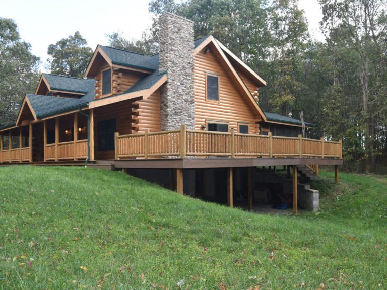 The Chimney Rock Log Cabin Includes a Huge Screened Porch