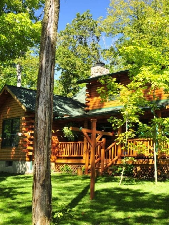 The Hufford Log Cabin Tour