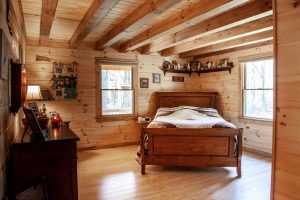 White Oak Log Cabin Is a 3 Bedroom Classic Home Model