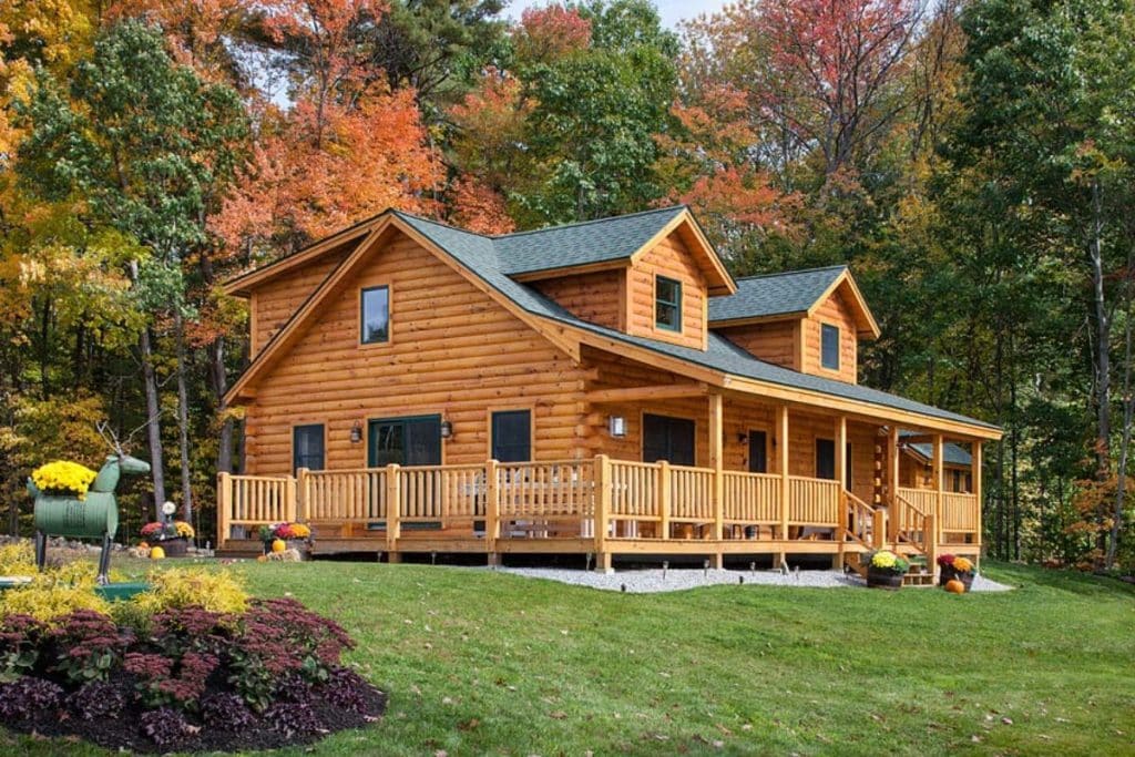 Clearwater Lakeside Cabin Is A Perfect Family-Friendly Space