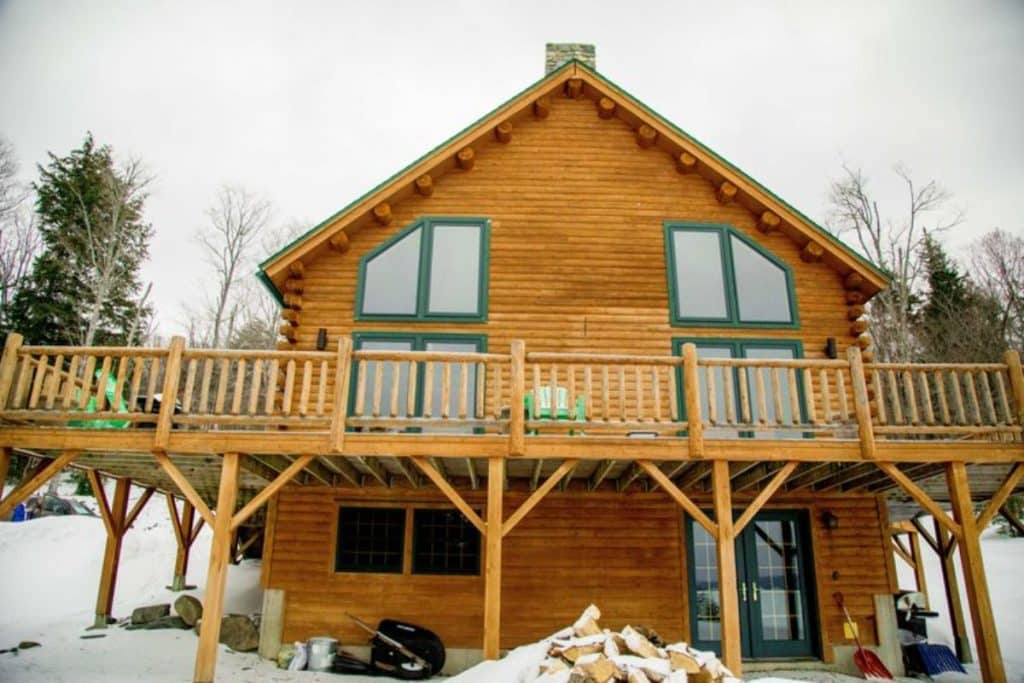 3 Bedroom 2200 SQ FT Mountaineer Is A Rustic Paradise